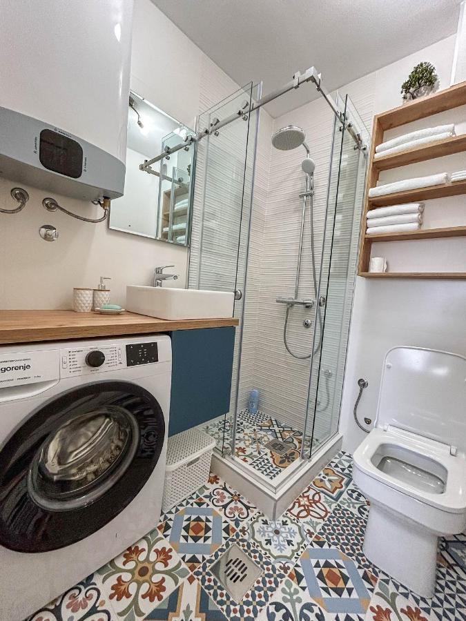 Sunrise Apartment Котор Екстериор снимка